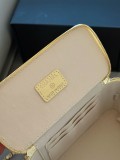 シャネルバッグ CHANEL 2025新作 ハンドバッグ