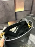 サンローランバッグ Yves Saint Laurent 2025新作 バケットバッグ