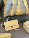 シャネルバッグ CHANEL 2025新作 ハンドバッグ
