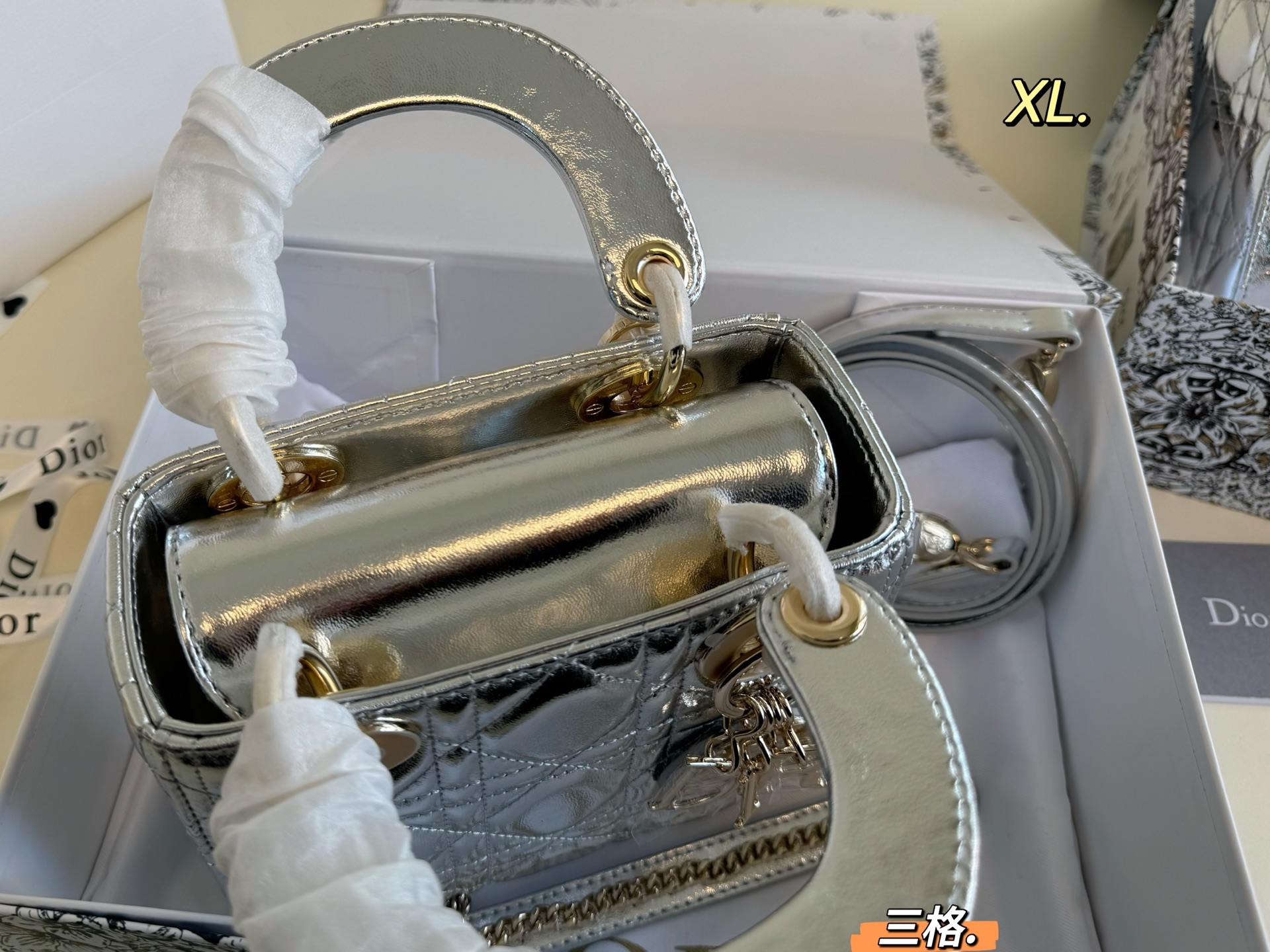ディオールバッグ DIOR 2025新作 ハンドバッグ