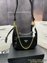 プラダバッグ PRADA 2025新作 ショルダーバッグ