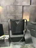 サンローランバッグ Yves Saint Laurent 2025新作 バケットバッグ