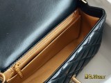 シャネルバッグ CHANEL 2025新作 チェーンバッグ