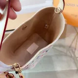 ルイヴィトンバッグ LOUIS VUITTON 2025新作 バケットバッグ