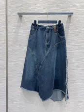 ルイヴィトン服 LOUIS VUITTON 2025新作 スカート