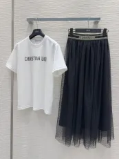 ディオール服 DIOR 2025新作 Tシャツスカートセット
