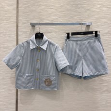 フェンディ服 FENDI 2025新作 クラシックストライプスーツ