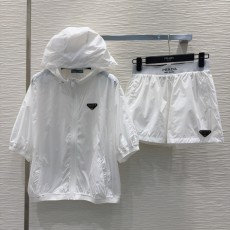 プラダ服 PRADA 2025新作 日焼け止め衣類セット