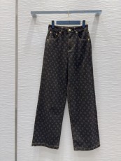 ルイヴィトン服 LOUIS VUITTON 2025新作 ズボン