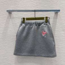 グッチ服 GUCCI 2025新作 宇宙コットンショートスカート