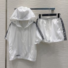 ディオール服 DIOR 2025新作 セット