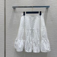 ルイヴィトン服 LOUIS VUITTON 2025新作 スカート