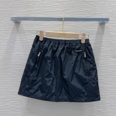 ミュウミュウ服 Miu Miu 2025新作 スカート