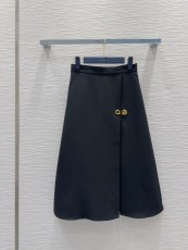 ルイヴィトン服 LOUIS VUITTON 2025新作 スカート
