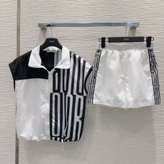 ディオール服 DIOR 2025新作 セット