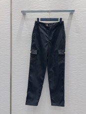 ルイヴィトン服 LOUIS VUITTON 2025新作 ズボン