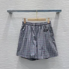 ミュウミュウ服 Miu Miu 2025新作 ショートパンツ