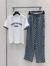 ディオール服 DIOR 2025新作 セット