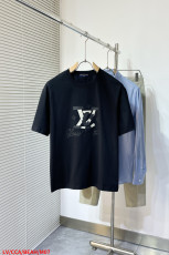 ルイヴィトン服 LOUIS VUITTON 2025新作 半袖Tシャツ