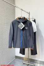 ARCTERYX服 ARCTERYX 2025新作 フード付きジャケット