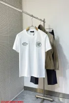 ルイヴィトン服 LOUIS VUITTON 2025新作 半袖Tシャツ