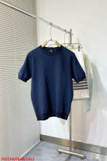 フェンディ服 FENDI 2025新作 半袖Tシャツ