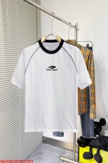 バレンシアガ服 BALENCIAGA 2025新作 半袖Tシャツ