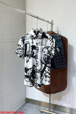 ヴェルサーチ服 Versace 2025新作 半袖シャツ