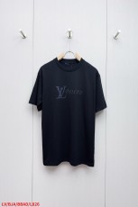 ルイヴィトン服 LOUIS VUITTON 2025新作 半袖Tシャツ