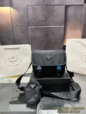 プラダバッグ PRADA 2025新作 ショルダーバッグ