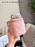 シャネルバッグ CHANEL 2025新作 ハンドバッグ