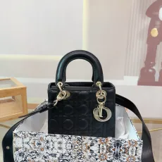 ディオールバッグ DIOR 2025新作 ダイアナ妃バッグ
