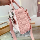 ディオールバッグ DIOR 2025新作 ダイアナ妃バッグ