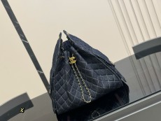 シャネルバッグ CHANEL 2025新作 ハンドバッグ