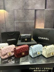 シャネルバッグ CHANEL 2025新作 チェーンバッグ