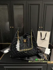シャネルバッグ CHANEL 2025新作 トートバッグ