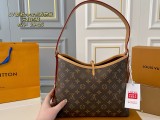 ルイヴィトンバッグ LOUIS VUITTON 2025新作 脇の下バッグ