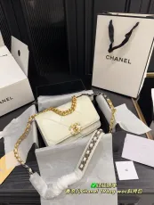 シャネルバッグ CHANEL 2025新作 クロスボディバッグ
