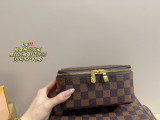 ルイヴィトンバッグ LOUIS VUITTON 2025新作 メイクケース