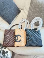 シャネルバッグ CHANEL 2025新作 ショルダーバッグ