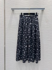 シャネル服 CHANEL 2025新作 スカート