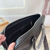 グッチバッグ GUCCI 2025新作 ブリーフケース