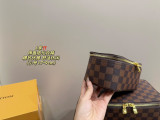 ルイヴィトンバッグ LOUIS VUITTON 2025新作 メイクケース