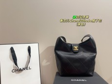 シャネルバッグ CHANEL 2025新作 脇の下バッグ