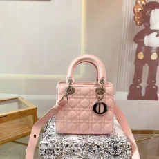 ディオールバッグ DIOR 2025新作 ダイアナ妃バッグ