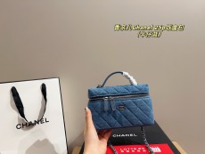 シャネルバッグ CHANEL 2025新作 ハンドバッグ