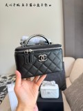 シャネルバッグ CHANEL 2025新作 ハンドバッグ