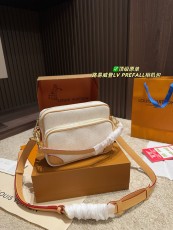 ルイヴィトンバッグ LOUIS VUITTON 2025新作 ハンドバッグ