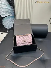 シャネルバッグ CHANEL 2025新作 チェーンバッグ