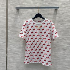 ルイヴィトン服 LOUIS VUITTON 2025新作 Tシャツ